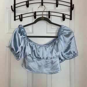 Motel Rocks Puff Sleeve Silky Crop Top. Size Women’s Medium. Super fun top!